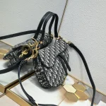 D saddle Be a classic with classics size: 25.5 x 20 x 6.5 cm